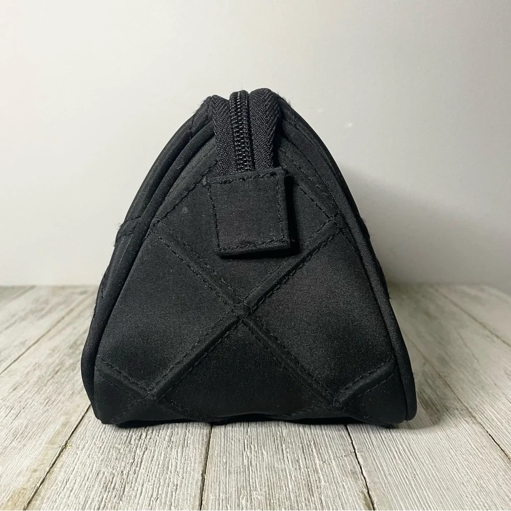 Americana By Sharif Diamond Quilted Zip Top Toiletry Bag